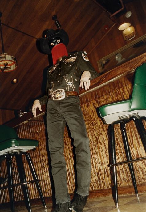 Masked Cowboy, Goth Cowboy, Clash Magazine, Orville Peck, Rhinestone Cowboy, Dark Wave, Cowboy Aesthetic, Its Fall, Photographie Portrait Inspiration