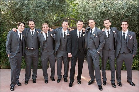 November Wedding Party Attire, Dark Gray Suits For Men Wedding, Dark Grey Groomsmen, Groomsmen Attire Grey, Groomsmen Attire Black, Black Groomsmen Suits, Groomsmen Colours, Grooms Outfit, Gray Groomsmen Suits