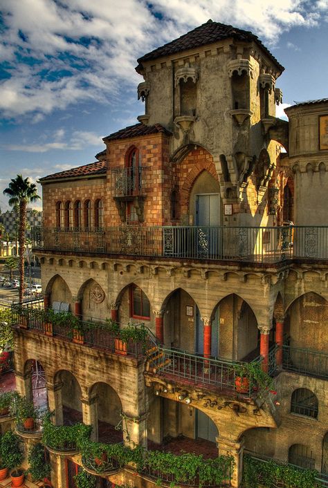 mission inn W | Mission Inn, Riverside CA | randy222 | Flickr Riverside Mission Inn, Mission Inn Riverside, Usa Bucket List, Mission Inn, Haunted Places, Beautiful Dream, Exterior House Colors, Exterior House, Latin American