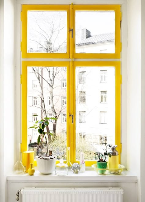 Painted Window Frames, Hemma Diy, 카페 인테리어 디자인, Diy Casa, Hus Inspiration, Window Painting, Window Frames, Window Frame, Design Case