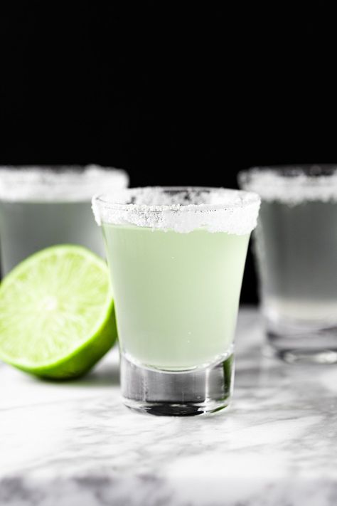 Margarita Shooters, Creative Margarita Recipes, Rumchata Pudding Shots, Guava Margarita, Raspberry Margarita, Unique Cocktail Recipes, Shooter Recipes, Margarita Salt, How To Make Margaritas