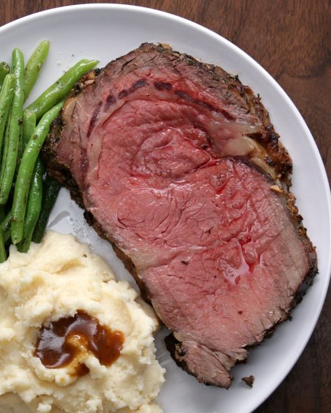 Prime Rib with Garlic Herb Butter Butter Beef, Prime Ribs, Herb Butter Recipe, Ribeye Roast, Prime Rib Recipe, Garlic Herb Butter, Low Carb Vegetarian Recipes, Prime Rib Roast, Rib Roast