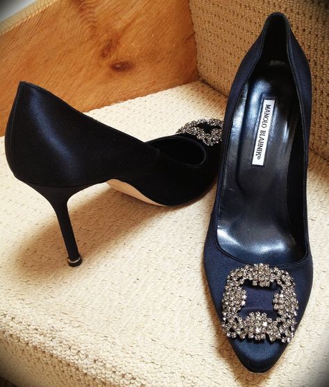 Manolo Blahnik - Navy Blue Satin Navy Blue Heels Aesthetic, Manolo Blahnik Blue, Navy Blue Heels, Formal Pumps, Heels Aesthetic, Manolo Blahnik Heels, Cute Shoes Heels, Shoes World, Classy Shoes