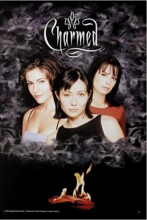 Charmed Season 1, Witch Movies, Tv Posters, Charmed Tv Show, Charmed Tv, Charmed Sisters, Shannen Doherty, Romantic Comedy Movies, Opening Credits