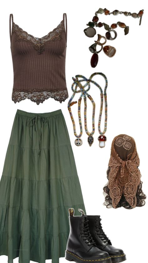 maxi skirt, doc material, lace cami, jewellery, rings, necklaces Hippie Skirt Outfit, Outfit With Doc Martens, Boho Summer Outfit, Type Outfit, Green Maxi Skirt, Moda Hippie, Estilo Hippy, Mori Fashion, Cottagecore Outfits