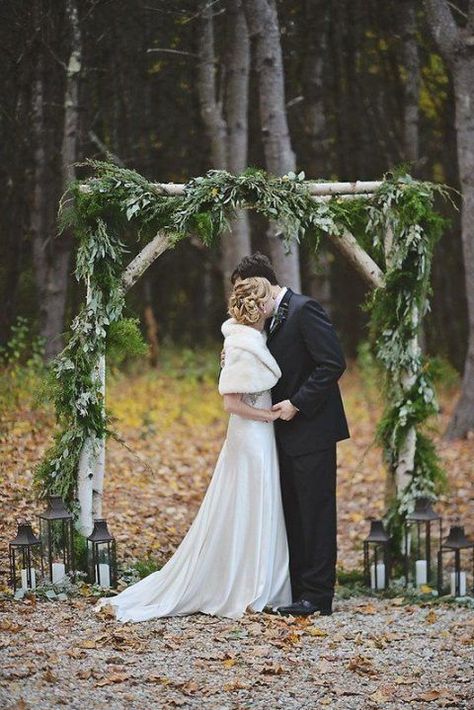 Winter Wedding Arch, Branch Arch Wedding, Copper Wedding Arch, Fern Wedding, Winter Wedding Planning, Wedding Arbors, Wedding Branches, How To Dress For A Wedding, Greenery Wedding Decor