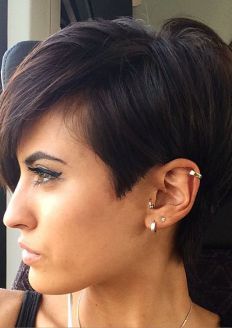 Short Hairstyles and Haircuts for Short Hair in 2017 — TheRightHairstyles Trendy We Fryzurach, Brunette Pixie, Thick Coarse Hair, Hair 50, Thick Hair Cuts, Thick Wavy Hair, Long Pixie Cuts, Long Brunette, Pixie Haircut For Thick Hair