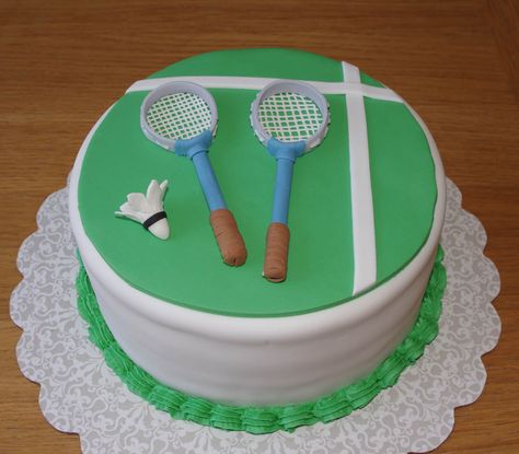 Badminton Cake — Misc. Sports Badminton Cake Design, Badminton Cake Ideas, Badminton Cake, Project Border, Badminton Pictures, Cake Mix Cobbler, Tennis Cake, Soccer Birthday Cakes, Sports Themed Cakes