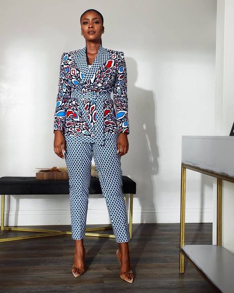 Bubu Blaq Ankara Pant Suit collection. / MÉLÒDÝ JACÒB Kitenge Suits For Women, Ankara Pants Suits For Women, Suit Styles For Ladies, Ankara Suit, African Print Pants, Suits Formal, Suit Styles, Suit Collection, African Fashion Ankara