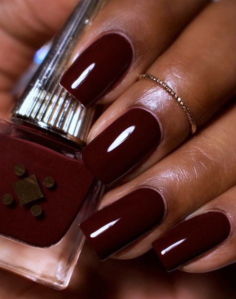 Dark Skin Nail Polish, Nail Suggestions, Fall Nail Polish, Nail Polish Colors Fall, Milky Nails, Colors For Dark Skin, Toenail Polish, Red Nail, Dark Nails