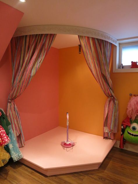 kids corner stage, rain gutter book shelves, kids playroom Playroom Stage, Basement Bedroom Ideas, Cozy Bedroom Colors, Boys Bedroom Paint, Kids Stage, Whimsical Bedroom, Basement Bedroom, Bedroom Views, Pink Bedrooms