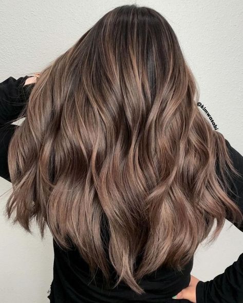 Brown Hair with Warm Mushroom Balayage Ash Mushroom Brown Hair, Fall Brown Hair, Mushroom Brown Hair Color, Blackberry Hair Colour, Mushroom Brown Hair, Mushroom Hair, Mushroom Brown, Dark Brunette Hair, Ash Blonde Highlights