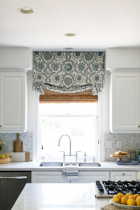 Classic roman shades