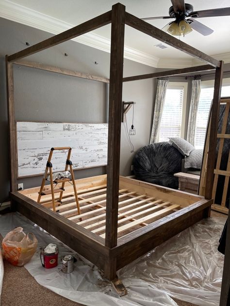 Making Bed Headboard, Home Made Canopy Bed Diy, Wood Canopy Bed Ideas, Diy Canopy Bed, Post Bed Frame, Platform Canopy Bed, Kids Dinners, Cot Design, Wooden Canopy Bed