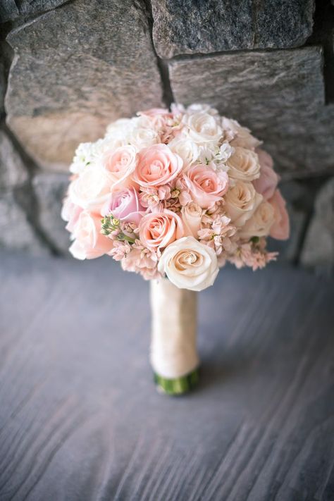 Yellow Wedding Bouquet, Colin Cowie Wedding, Farm Wedding Photography, Spring Wedding Bouquets, Spring Wedding Bouquet, Fresh Wedding Flowers, Beautiful Wedding Flowers, Blue Wedding Flowers, Trendy Flowers