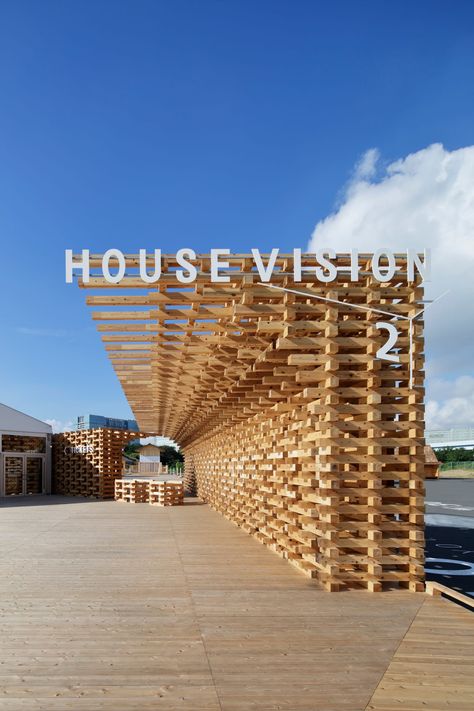 Kengo Kuma & Associates · Entrance of House Vision 2016 Tokyo Exhibition Architecture Art Nouveau, Bamboo Structure, Pavilion Design, Kengo Kuma, Wood Architecture, Wooden Structure, Timber Structure, Wood Structure, Structure Architecture