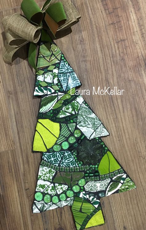 Stained Glass Mosaic Christmas Tree, Mosaic Christmas Tree Ideas, Christmas Tree Mosaic, Mosaic Christmas Ideas, Christmas Mosaic Ideas, Laura Mckellar, Mosaic Christmas Tree, Mosaic Ornaments, Mosaic Christmas