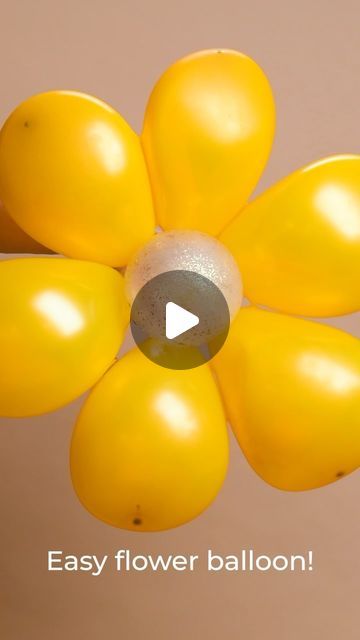 Blossom on Instagram: "Celebrate the arrival of spring with this easy flower balloon hack 🌼🎈" Flower Balloons Diy, Balloon Hacks, How To Make Balloon, Easy Flower, Balloon Flowers, Balloon Diy, March 19, Flower Clip, The Arrival