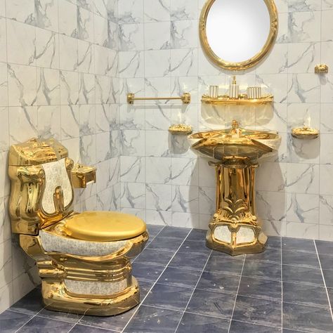 Luxury sanitary ware !WhatsApp no.is +86 13690035530 Extravagant Bathrooms, Pedestal Wash Basin, Bathroom Sanitary Ware, Gold Toilet, Color Bathroom, Bathroom Sanitary, Bathroom Design Styles, Luxury Toilet, Android Art