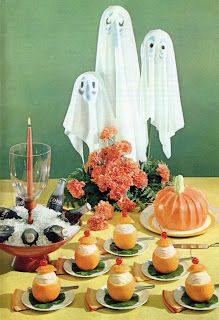 1960s Halloween, Vintage Halloween Images, Halloween Collectables, Fall Halloween Decor, Living Magazine, Halloween Home Decor, Retro Halloween, Vintage Recipes, Halloween Haunt