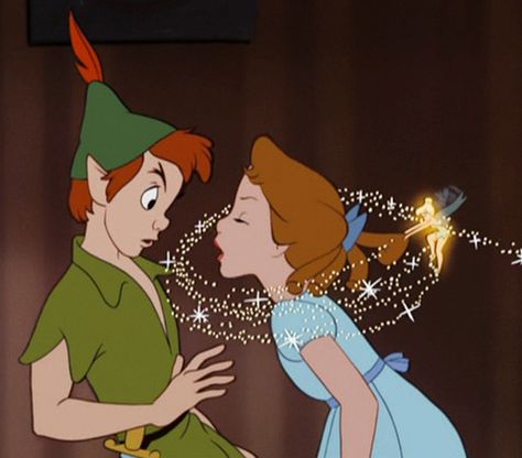 Peter Pan, a Prequel by Régis Loisel: Dark, Discomforting, and Delightful Peter Pan Cartoon, Disney Movie Quiz, Disney Viejo, Disney Movie Trivia, Peter Pan Movie, Old Disney Movies, Peter Pan Art, Wendy Darling, Peter Pan Disney