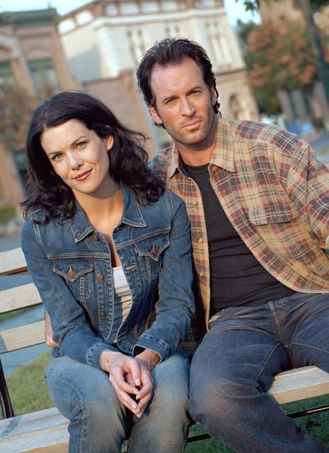 It's official: Gilmore Girls' worst character is coming back for the revival Gilmore Girls Reunion, Luke And Lorelai, Gilmore Girls Luke, Scott Patterson, Luke Danes, Kaptan Jack Sparrow, Gilmore Girls Fan, Gilmore Girl, Lauren Graham