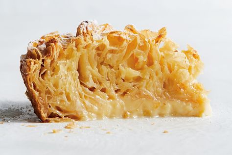 Prep this pie in 10 minutes, then watch jaws drop as you serve up those sweet, sticky, crunchy slices! Condensed Milk Custard, Filo Pastry Recipes, Filo Pie, Milk Custard, Phyllo Recipes, Condensed Milk Recipes, Newspaper Magazine, Filo Pastry, Digital Newspaper