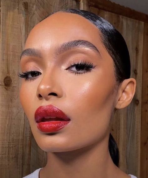 Red Lips Makeup Look, Find Your People, Makeup For Black Skin, Summer Makeup Looks, Red Lip Makeup, Brown Skin Makeup, Soft Glam Makeup, Creative Makeup Looks, Soft Glam