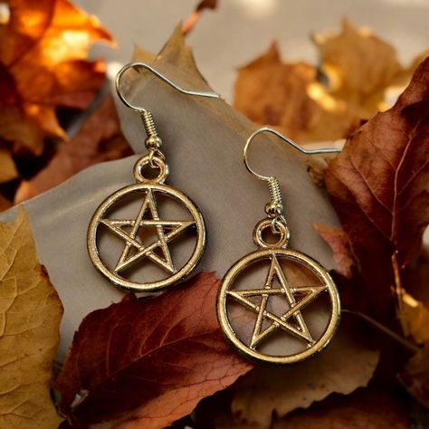 Witch pentacle