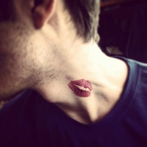 Image via We Heart It https://weheartit.com/entry/170891148 #bites #boyfriend #couple #kiss #lipstick #love #neck Love Bite Boyfriend, Love Bite Boyfriend Neck, Love Bite, Lipstick Mark, Kiss Lipstick, Love Anniversary Quotes, Creative Activities For Kids, Love Anniversary, Random Image