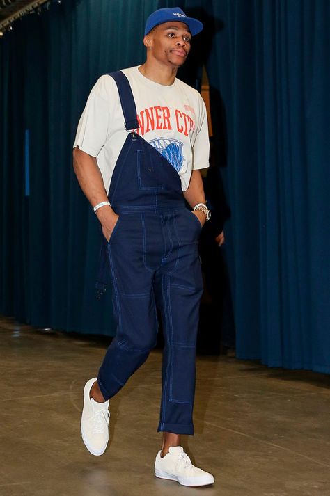 82 Flavors of Russell Westbrook - Every outfit the Oklahoma City Thunder star wore in 2017-18 Basketball Fashion Mens, Nba Fashion Outfits Street Styles, Russell Westbrook Outfits, Westbrook Outfits, Russell Westbrook Fashion, Westbrook Fashion, Nba Outfit, Nba Fashion, Russell Westbrook