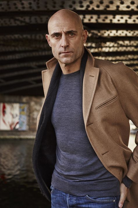 Mark Strong Bald Men Style, Mark Strong, Handsome Male Models, Bald Man, Au Pair, Bald Men, Professional Men, Daniel Craig, Gentleman Style