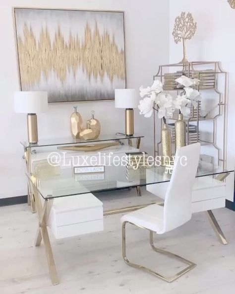 White Gold Office, Home Office Furniture Design, Interior Design Career, Feminine Home Offices, Gold Office, Cozy Home Office, Office Furniture Design, Design Career, Home Office Space