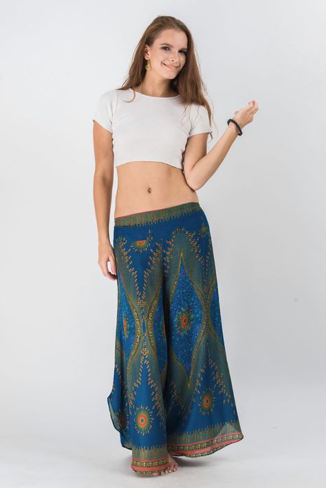 Peacock Eyes Palazzo Style Harem Pants in Blue Waistband Tutorial, Style Harem Pants, Peacock Eyes, Thai Pants, Womens Palazzo Pants, Palazzo Style, Hippie Chick, Harem Pants Women, Peacock Color