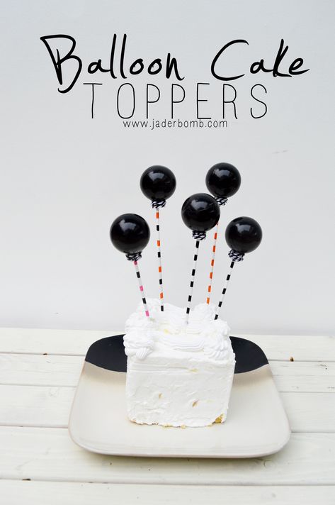 How to Make:Balloon Cake Toppers - JADERBOMB 60 Cake, Birthday Favours, Balloon Cake Topper, Cool Crafts, How To Make Balloon, Diy Cake Topper, Diy Balloon, Balloon Cake, Cake Craft