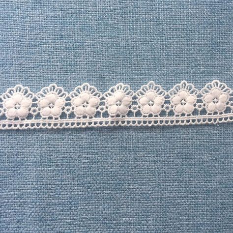 Amazon.com: ELLAMAMA White Color Embroidered Lace Trim Lace Ribbon 1-3/8“ x 5 Yards Flora Flower Pattern with Scalloped Edge,for Home Decoration,Wedding Decoration,DIY Sewing Craft,Hat making & hair crafts etc Wedding Decoration Diy, Home Decoration Wedding, Making Hair, Design Board, Lace Trims, Decoration Wedding, Lace Ribbon, Decoration Diy, Diy Wedding Decorations