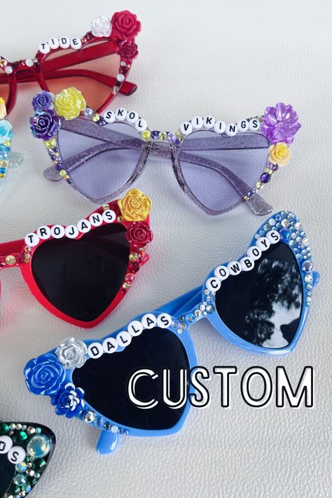 Super Bowl Games, Superbowl Game, Personalized Sunglasses, Baseball Teams, Glitter Frame, Cowboys Nation, Rave Fashion, Team Games, Custom Football