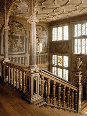 Stair case in Knole House, Kent, England.Tudor Palace. Tudor Palace, Tudor Dynasty, Tudor Era, Kent England, Tudor History, Stair Case, Château Fort, Henry Viii, English History