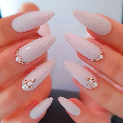 Lilac Nails, Nail Art Wedding, Great Nails, Bride Nails, Instagram Nails, Fall Nail Colors, Oval Nails, Bridal Nails, Best Acrylic Nails