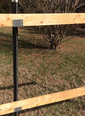 Porch Building Ideas Diy, Black T Post Fence, Wood And Cattle Panel Fence, Fence On A Budget Diy, Easy Garden Fencing, Metal Post Fence Ideas, Woven Bamboo Fence, Fence Using Trees As Posts, Above Ground Fence Ideas