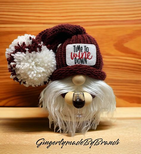 Wine Gnome, Gnome Party, Dining Room Sideboard, Gnomes Diy, Wine Down, Diy Gnomes, Gnomes Crafts, Snowman Crafts, Wine Lover