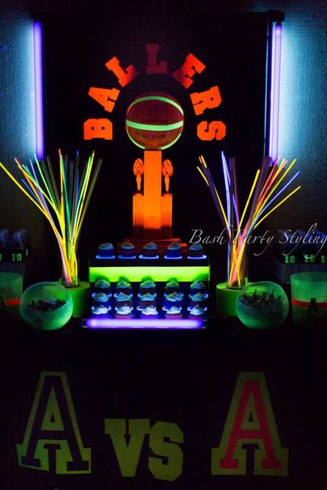 Basketball, glow in the dark Birthday Party Ideas | Photo 13 of 18 | Catch My Party Dark Birthday Party, Glow In The Dark Birthday, Dark Birthday, Glow Stick Party, Basketball Birthday Parties, Ball Birthday Parties, Party Styling, Glow Birthday, Blacklight Party