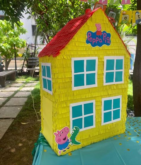 The Tag Company on Instagram: "Peppa pig!! What’s a Peppa party without the Peppa House! #peppapigpinata #georgepinata #peppapighouse #peppapighousepinata #peppapigbirthday #peppapigtheme #themebirthday #birthdaypinata #pinata #mumbaipinata #handmade #trending #pinataindia #thetagcompany #partyideas #birthdaypartyideas #birthday #khoibag #personalised #pinatamumbai" Peppa Pig Pinata, George Pig Birthday Party, George Pig Birthday, Peppa Pig House, Peppa Party, Pig Ideas, Peppa Pig Birthday Cake, Pig Birthday Cakes, Peppa Pig George