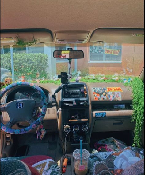 Cute Inside Of Car Ideas, Boho Truck Interior, Honda Crv Interior Aesthetic, Trippy Car Interior, Hippy Car Interior Decor, Indie Car Decor Aesthetic, Decorated Car Aesthetic, Car Decorations Interior Earthy, Cozy Backseat Car