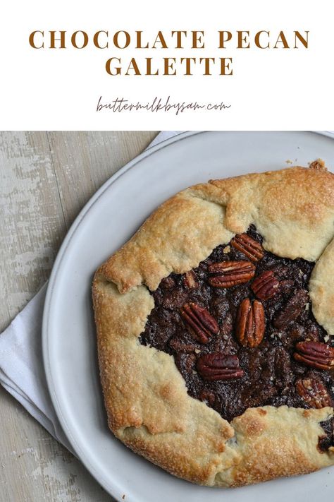 chocolate pecan galette Pecan Pie Galette, Chocolate Galette, Gallete Recipe, Pecan Galette, Chocolate Pie Crust, Pecan Pie Filling, Pecan Tarts, Thanksgiving 2023, Galette Recipe