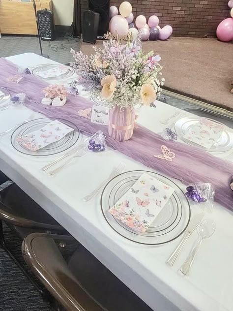 Butterfly Birthday Table Set Up, Lilac And Silver Centerpieces, Butterfly Party Table Decorations, Flower Butterfly Birthday Theme, Butterfly Theme Birthday Party Ideas, Elegant Butterfly Party, Butterflies Birthday Theme, Butterfly Birthday Party Table Decor, Butterfly Themed Party Decoration