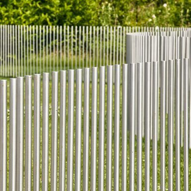 Crestview | Hollander Design Glass Beach House, Hollander Design, Bohlin Cywinski Jackson, Pool Fencing, Country Fences, Fence Stain, Black Fence, Living Fence, Front Fence