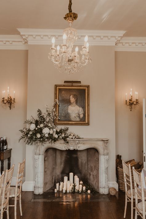 White Florals Wedding Reception, Living Room Wedding Decor, Wedding Fireplace Decorations, Versailles Wedding, Iscoyd Park, Wedding Fireplace, Bridgerton Wedding, Old World Wedding, Monochrome Wedding