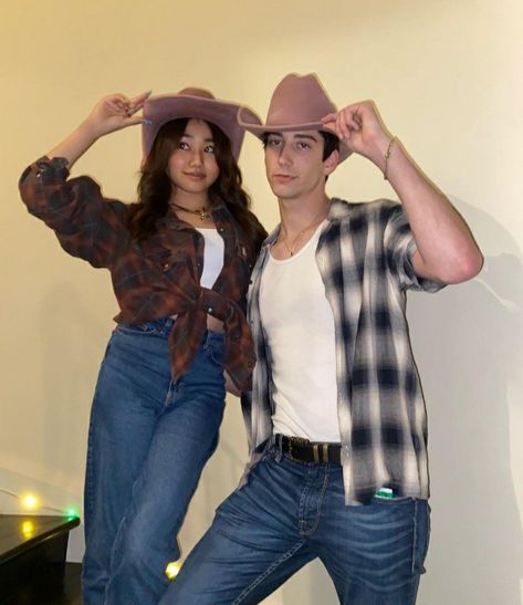 Cowboy Outfits For Men Party, Cowgirl And Cowboy Halloween Costumes, Couple Halloween Costumes Cowboy And Cowgirl, Cowboy Dressup Ideas, Wild West Couple Costume, Cowboy Group Costume, Cowboy Halloween Costume Boys, Cowboy Dress Up, Cow Boy Outfit For Men