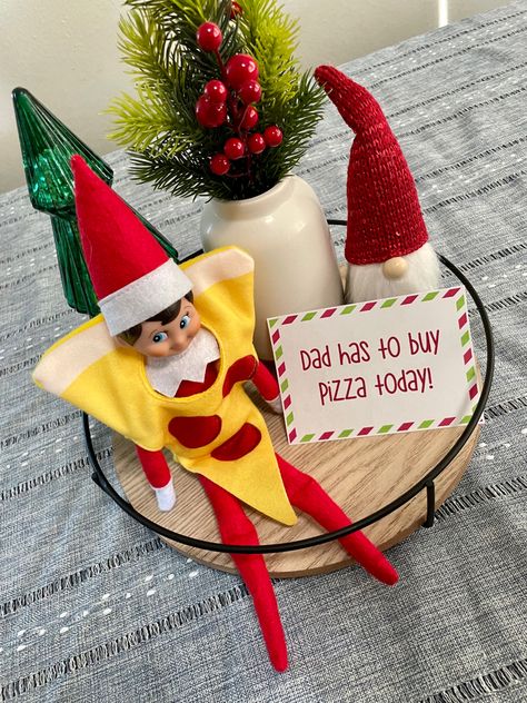 Easy pizza night Elf On The Shelf Pizza, Elf Pizza, Elf Antics, Easy Pizza, Pizza Night, Shelf Ideas, On The Shelf, Elf On The Shelf, Twinkle Twinkle